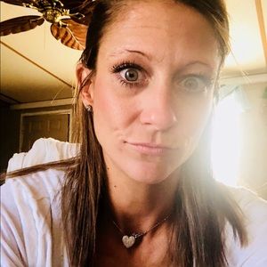 Meet your Posher, Hope